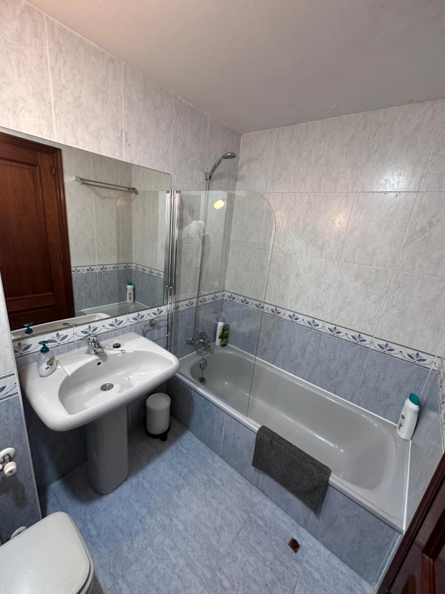 Апартаменты Apartamento Centro Y Playa De Хихон Экстерьер фото