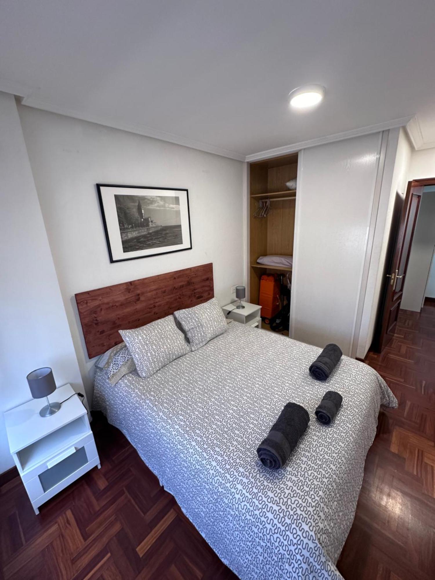 Апартаменты Apartamento Centro Y Playa De Хихон Экстерьер фото
