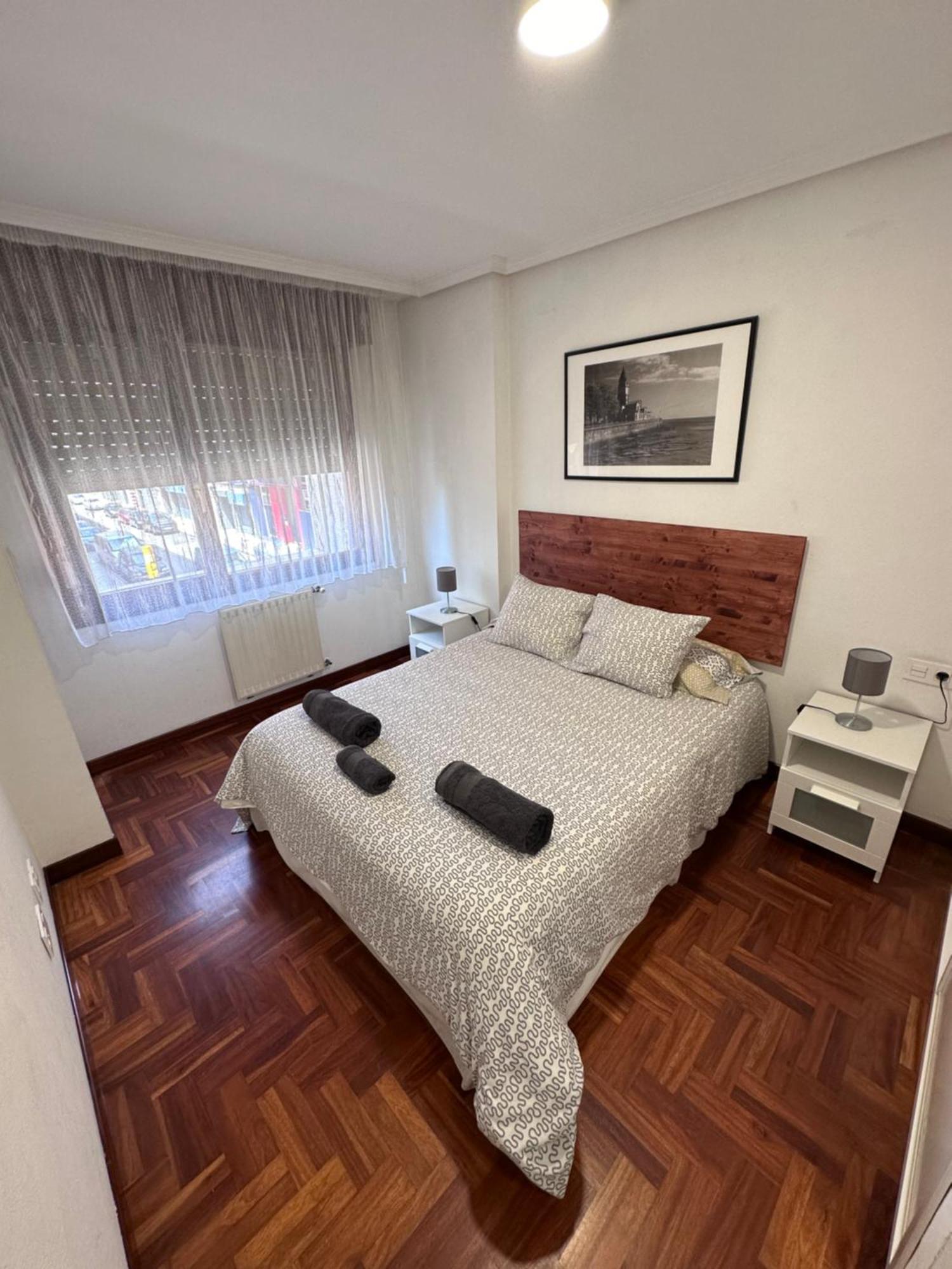 Апартаменты Apartamento Centro Y Playa De Хихон Экстерьер фото